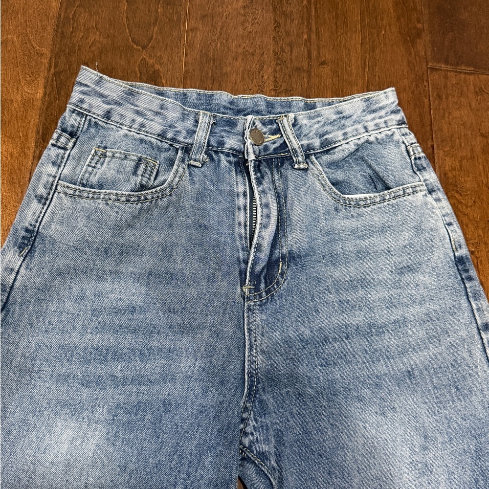 Jeans - Picture 4 of 4